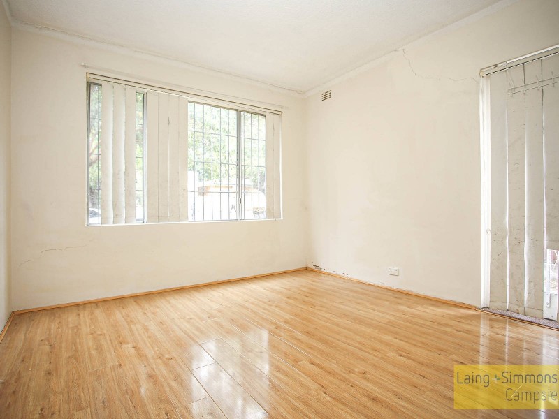 1/2 Third Ave, Campsie NSW 2194