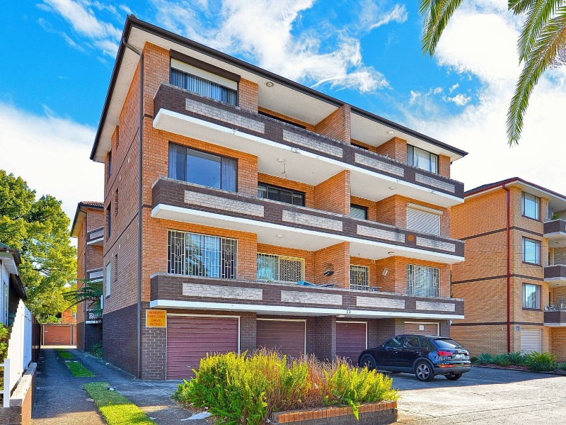 9/32 Fifth Avenue, Campsie NSW 2194