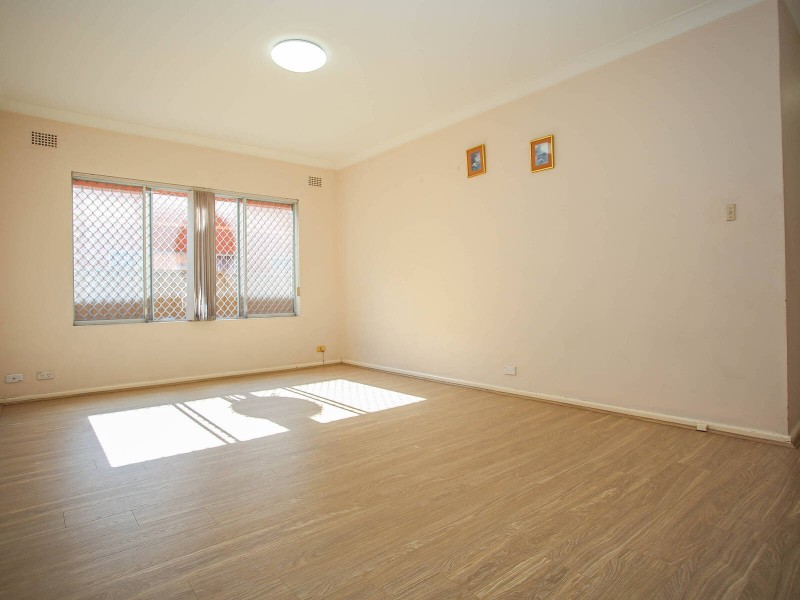 1/23 Second Ave, Campsie NSW 2194