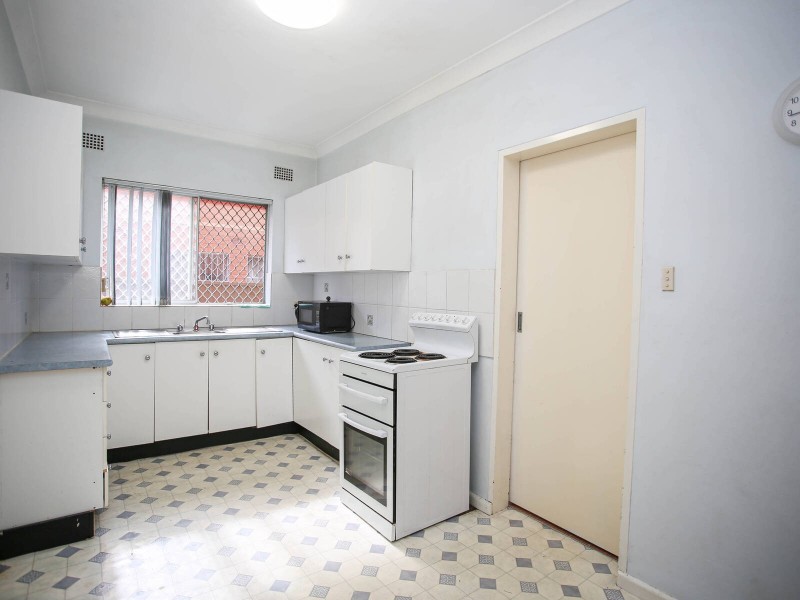 1/23 Second Ave, Campsie NSW 2194