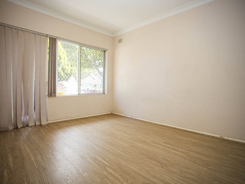 1/23 Second Ave, Campsie NSW 2194