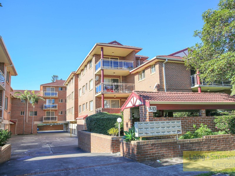 13/7 Third Ave, Campsie NSW 2194