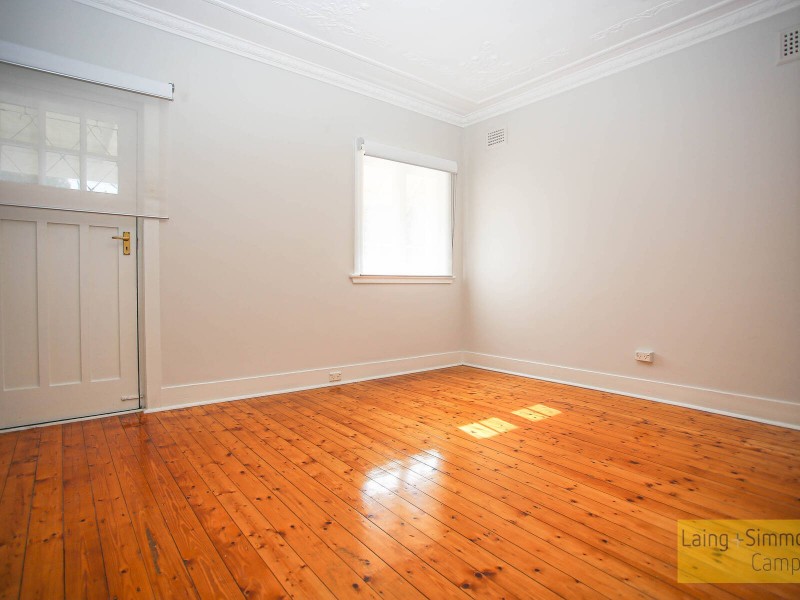 112 Ninth Ave, Campsie NSW 2194