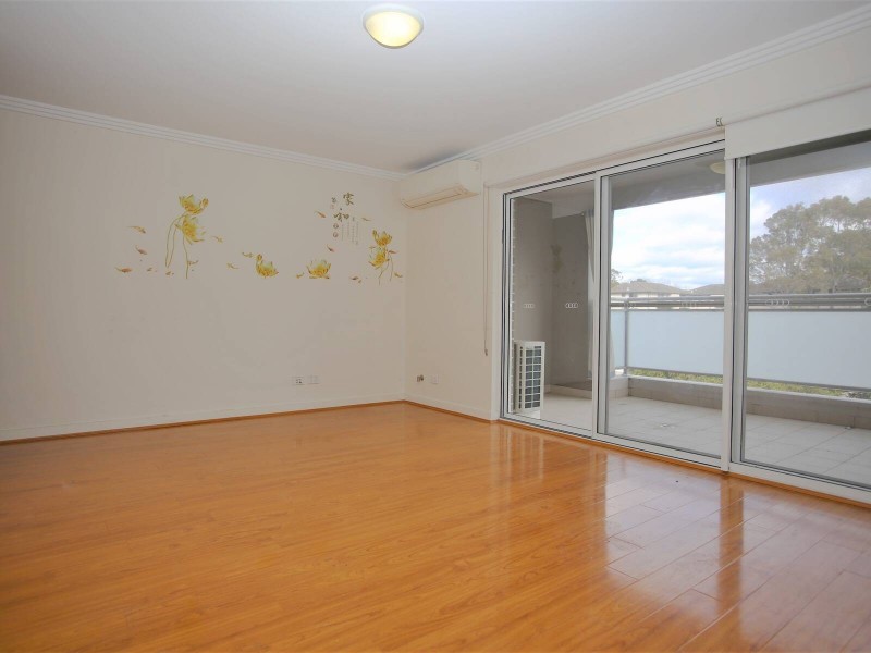 8/33 Second Avenue, Campsie NSW 2194