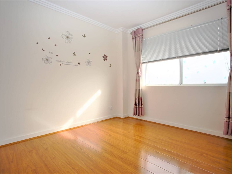 8/33 Second Avenue, Campsie NSW 2194