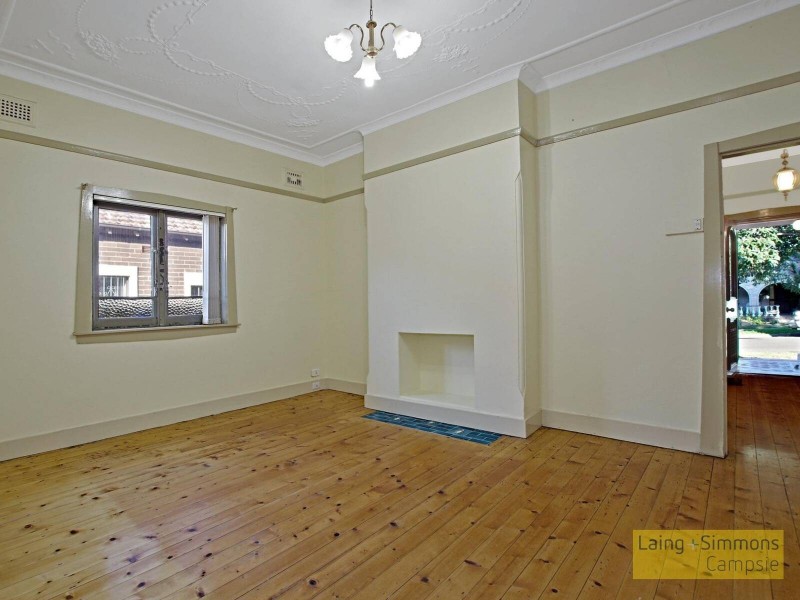 143 Campsie St, Campsie NSW 2194