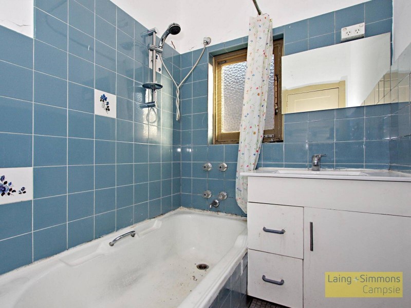 143 Campsie St, Campsie NSW 2194