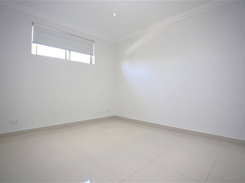 2/16 Nicholas Avenue, Campsie NSW 2194