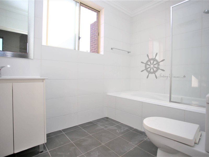 2/16 Nicholas Avenue, Campsie NSW 2194