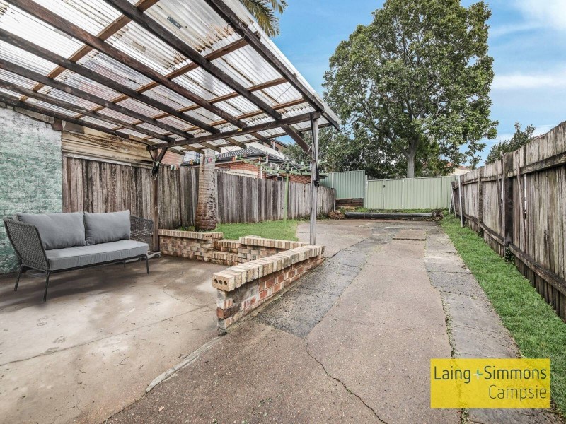 21 Stanley St, Campsie NSW 2194