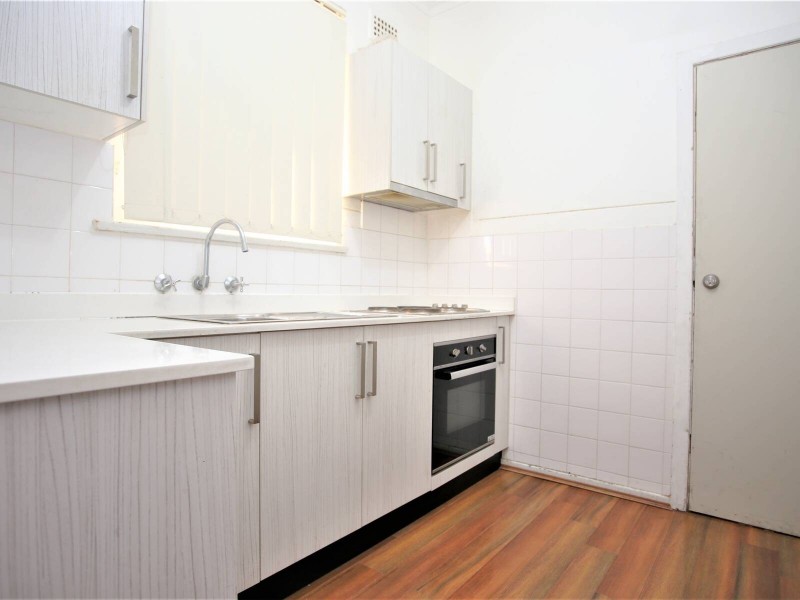 35 Vicliffe Avenue, Campsie NSW 2194