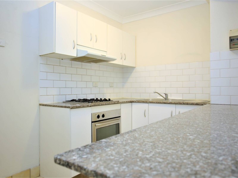 26/17 Stanley St, Bankstown NSW 2200