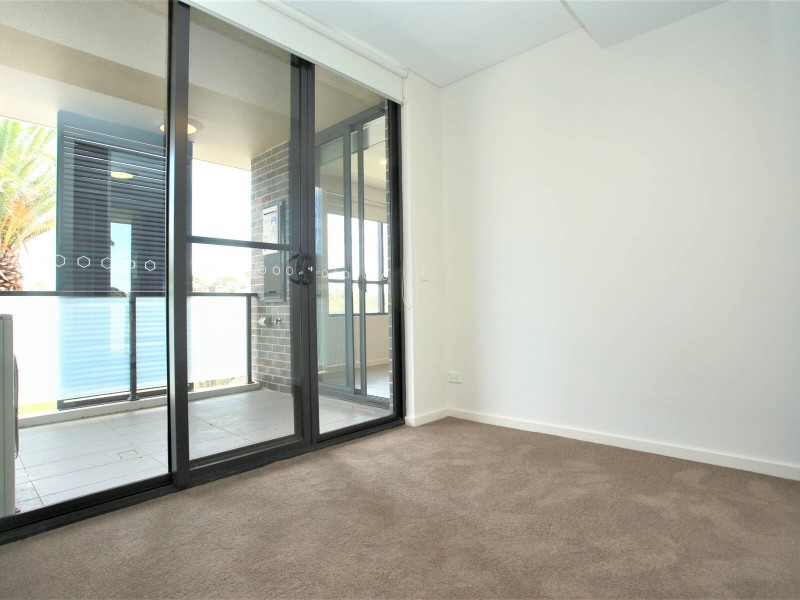 38/77-87 Fifth Avenue, Campsie NSW 2194