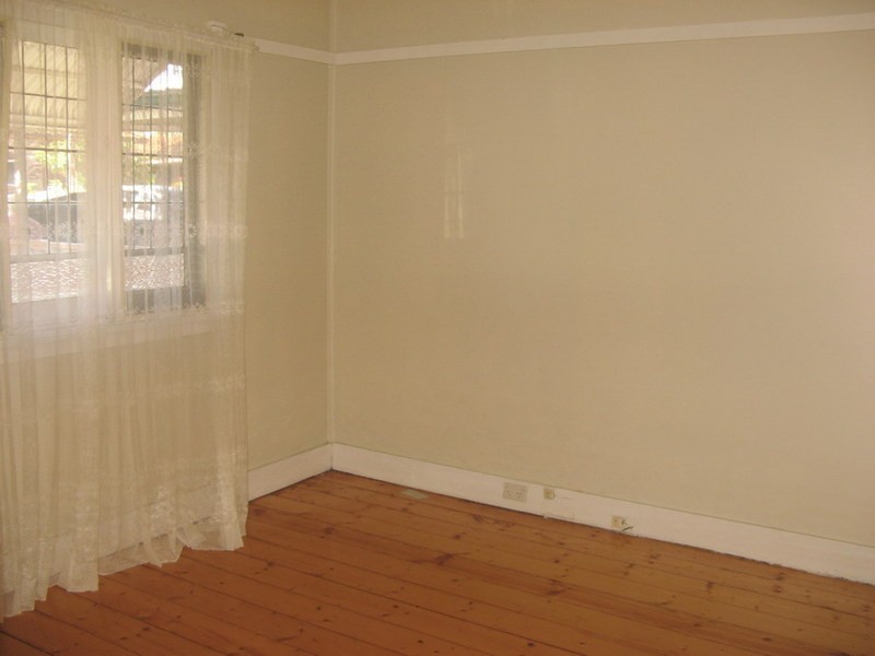 3 Lindsay Street, Campsie NSW 2194