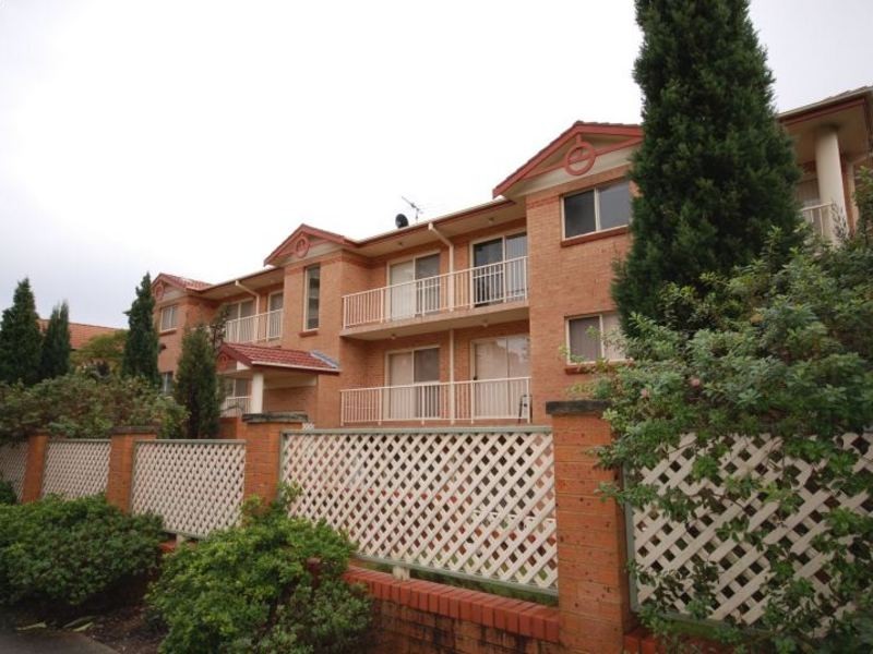 2/2 Eddy Road, Chatswood NSW 2067