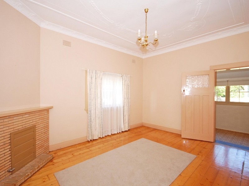 50  First Ave, Willoughby NSW 2068