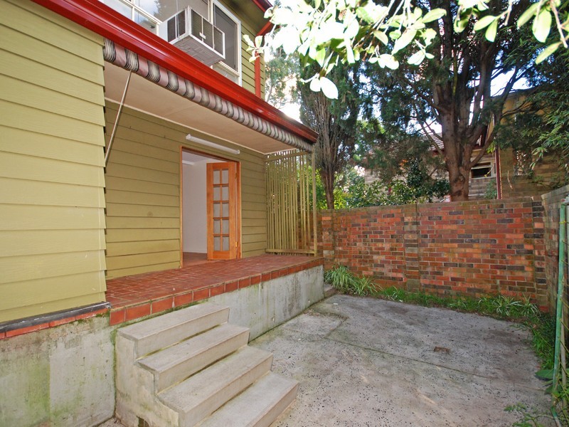 19a Lobelia Ave, Chatswood NSW 2067