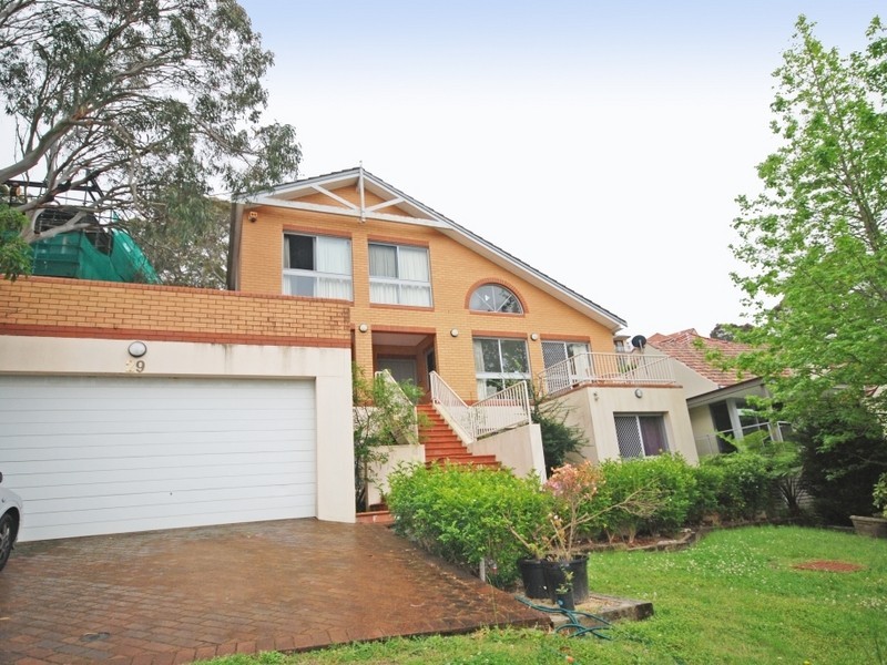 29 The Bulwark, Castlecrag NSW 2068