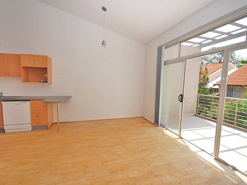 11/75 Stanley Street, Chatswood NSW 2067