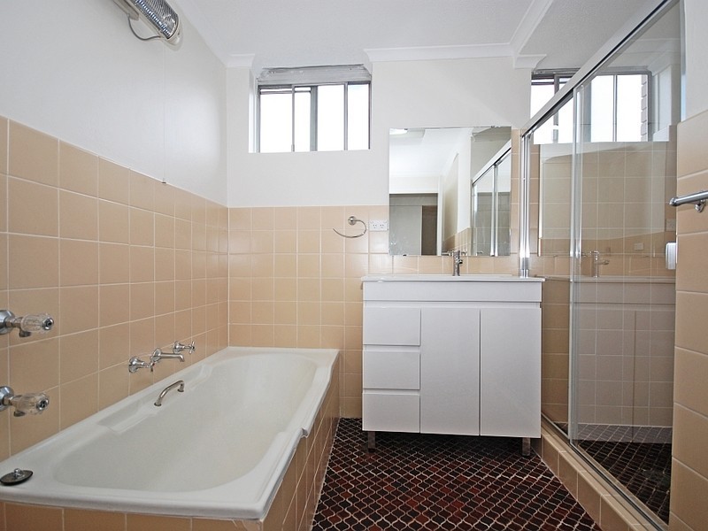 18/24-28  Landers Road, Lane Cove NSW 2066