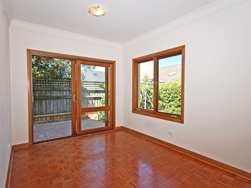 19a First Avenue, Willoughby NSW 2068
