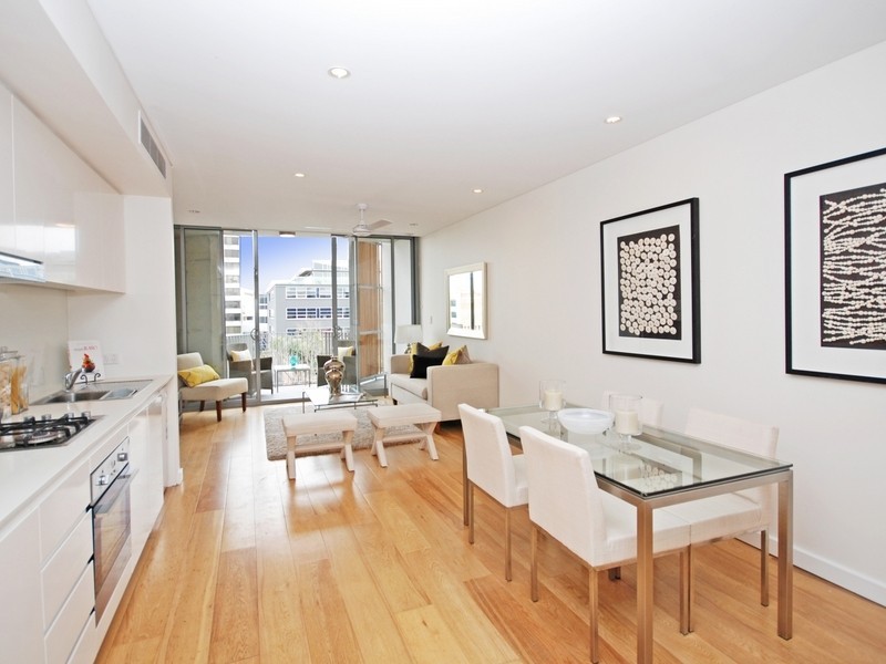 3 310/38 Waterloo Street, Surry Hills NSW 2010