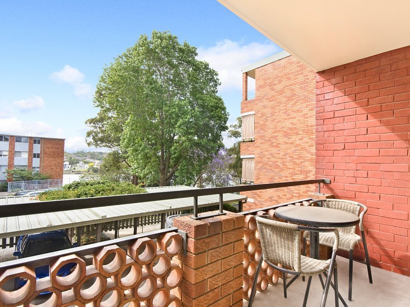 1/7 Bortfield Drive, Chiswick NSW 2046