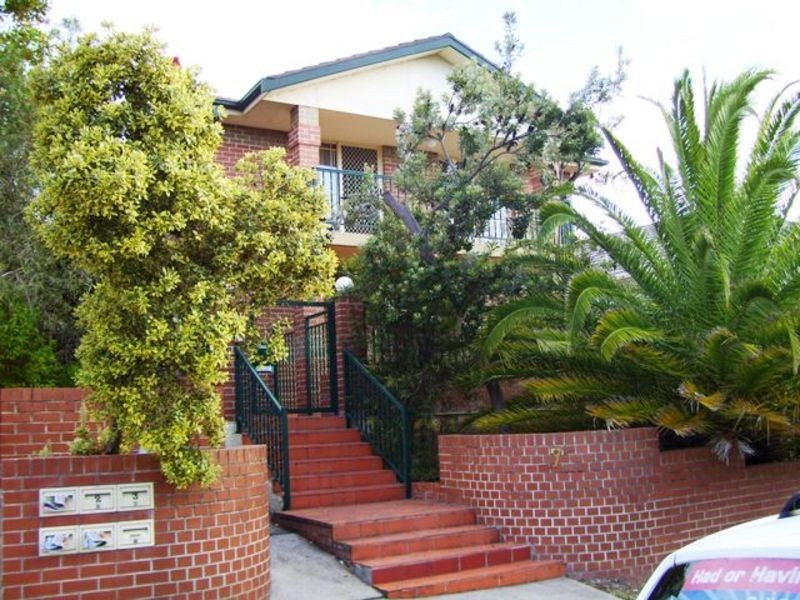 4/7 Walton Crescent, Abbotsford NSW 2046