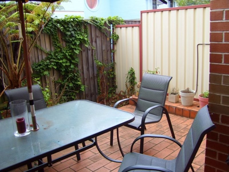 4/7 Walton Crescent, Abbotsford NSW 2046