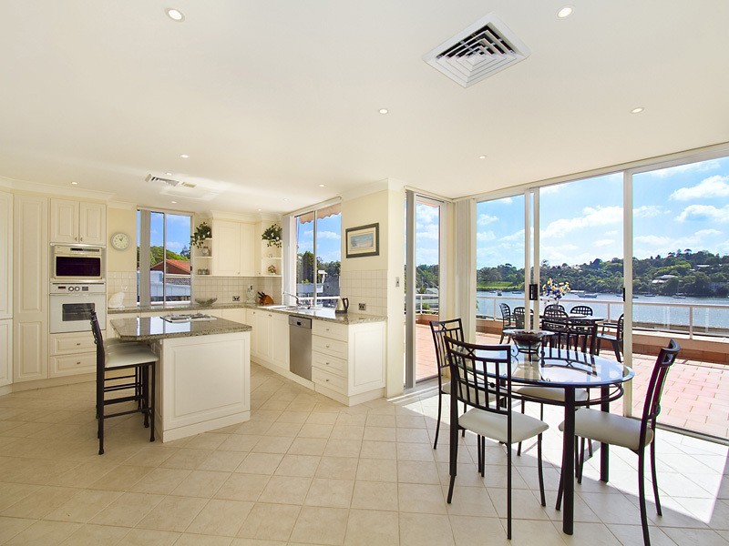 7/30 Walton Crescent, Abbotsford NSW 2046