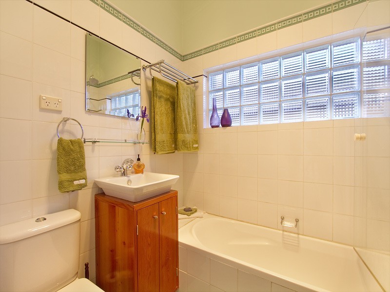 14 Clare Crescent, Russell Lea NSW 2046