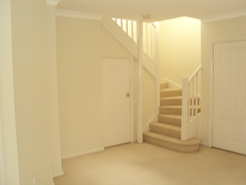 8/33-35 Walton Crescent, Abbotsford NSW 2046