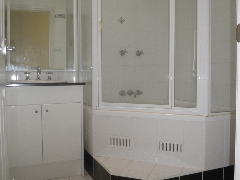 8/33-35 Walton Crescent, Abbotsford NSW 2046