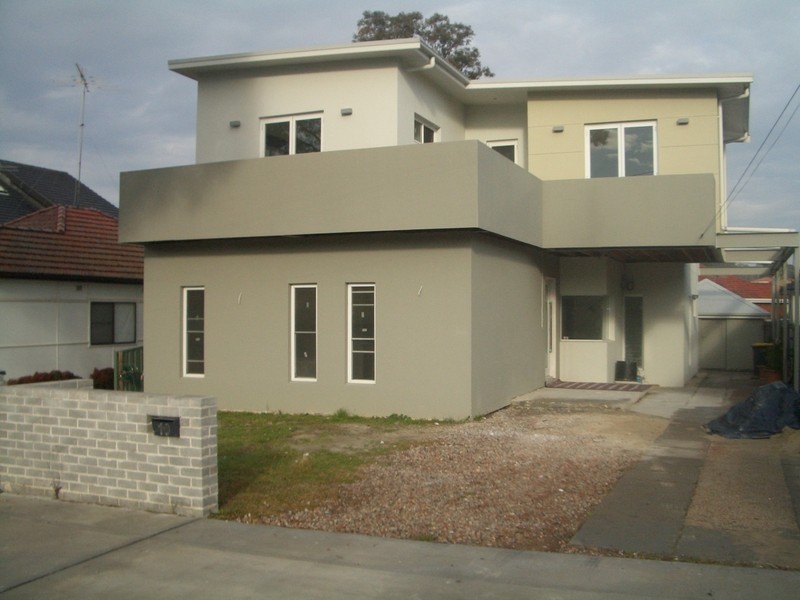 10 Rogers Street, Roselands NSW 2196