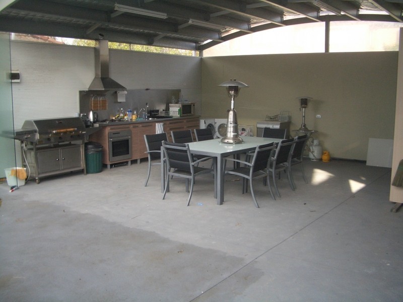 10 Rogers Street, Roselands NSW 2196