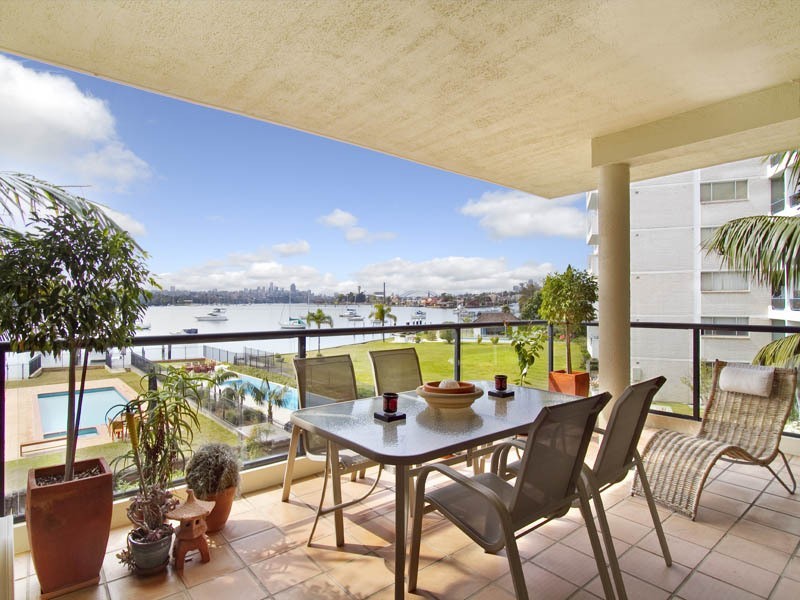 2/98 St Georges Crescent, Drummoyne NSW 2047