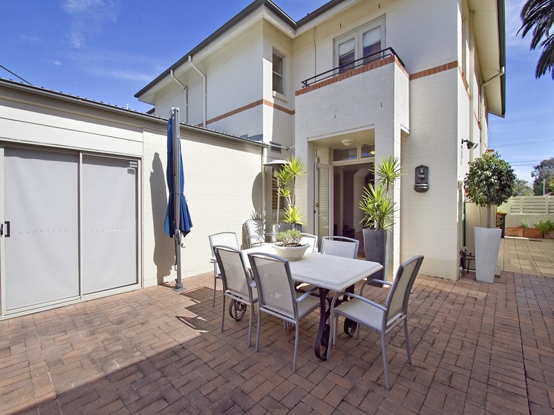 28 Chatham Place (Enter from Great North Road adj. to Abbotsford Cove Cafe), Abbotsford NSW 2046