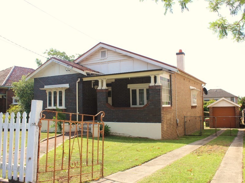 21 Hydebrae Street, Strathfield NSW 2135