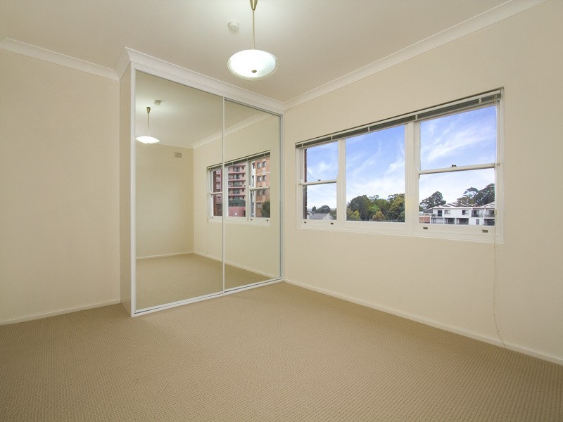 18/6-10 West Street, Hurstville NSW 2220