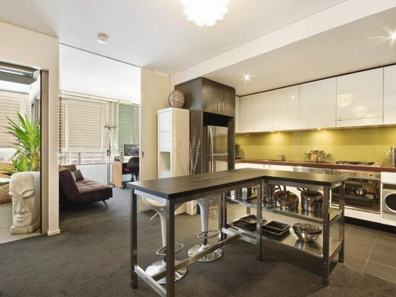 1507/2 Sterling Circuit, Camperdown NSW 2050