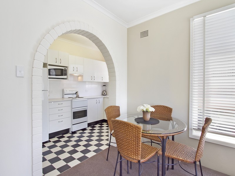 2/18 Collingwood Street, Drummoyne NSW 2047