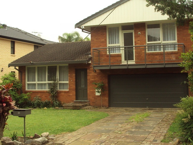 21 Woodward Avenue, Strathfield NSW 2135