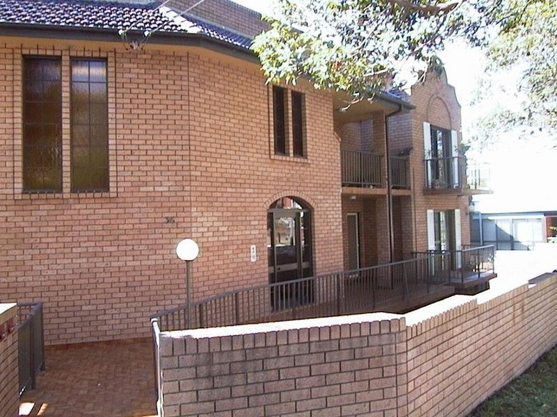 1/36 Walton Crescent, Abbotsford NSW 2046