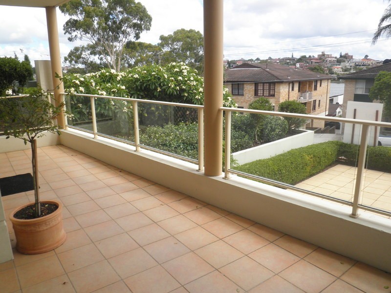 1/15 Bay Road, Russell Lea NSW 2046