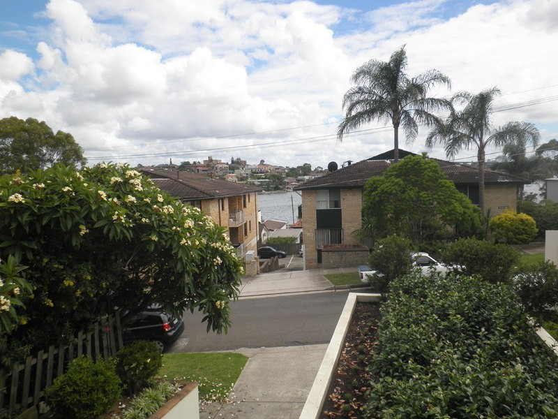 1/15 Bay Road, Russell Lea NSW 2046