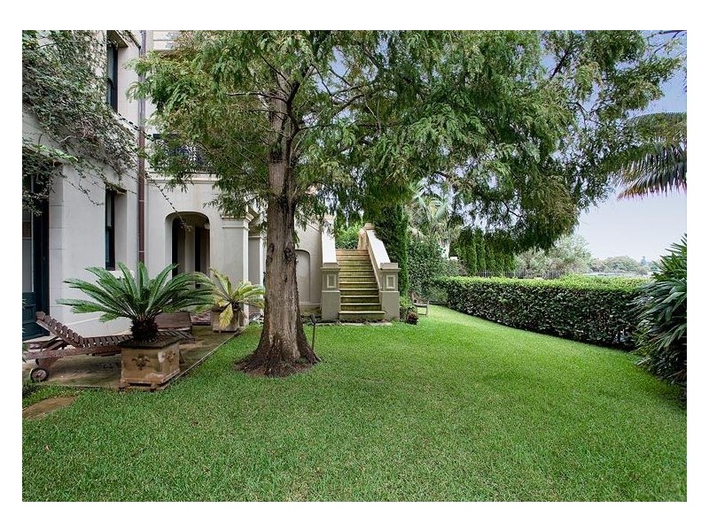 2/1A Wylde Street, Potts Point NSW 2011