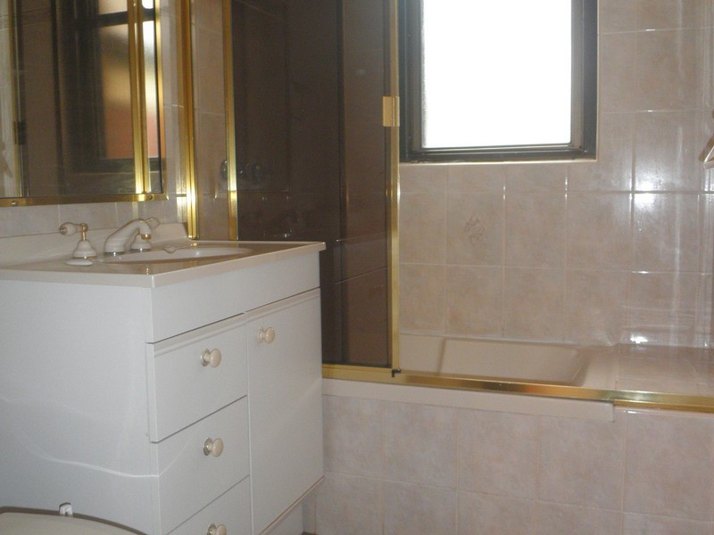 4 George Street, Gladesville NSW 2111