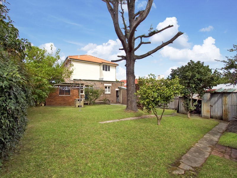 26 Seabrook Avenue, Russell Lea NSW 2046