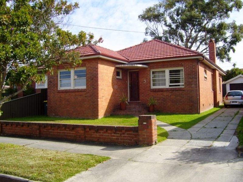 3 Robert Avenue, Russell Lea NSW 2046