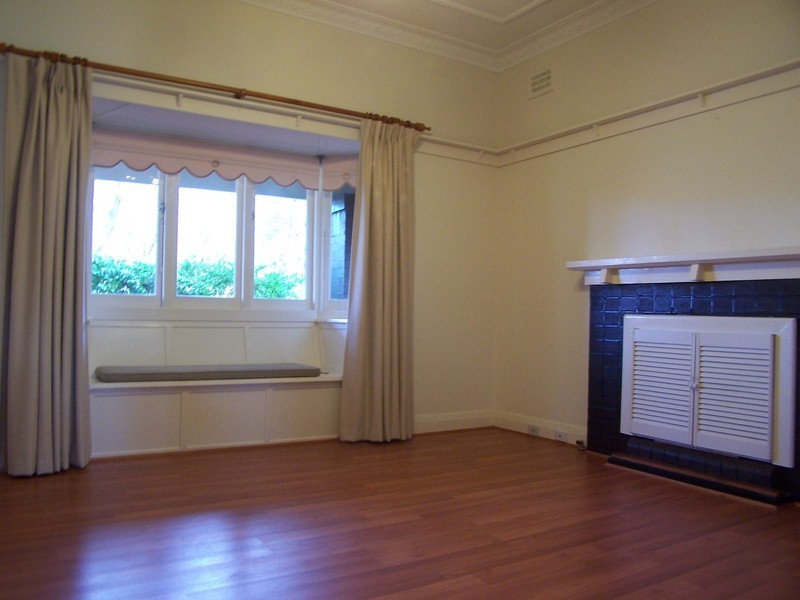 3 Alice Avenue, Russell Lea NSW 2046